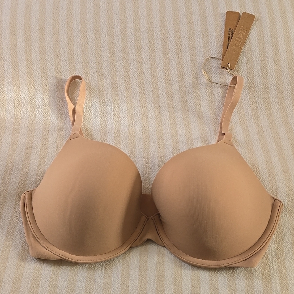SKIMS Fits Everybody Full Coverage Bra Size:32D Clay